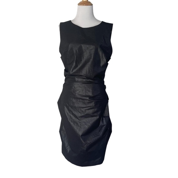 2bRYCH body-con sleeveless ruched dress - Picture 1 of 6